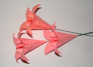 лилия оригами